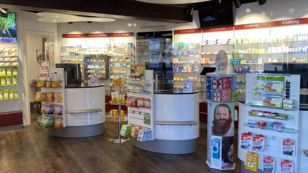 Filiale der Adler-Apotheke von Innen